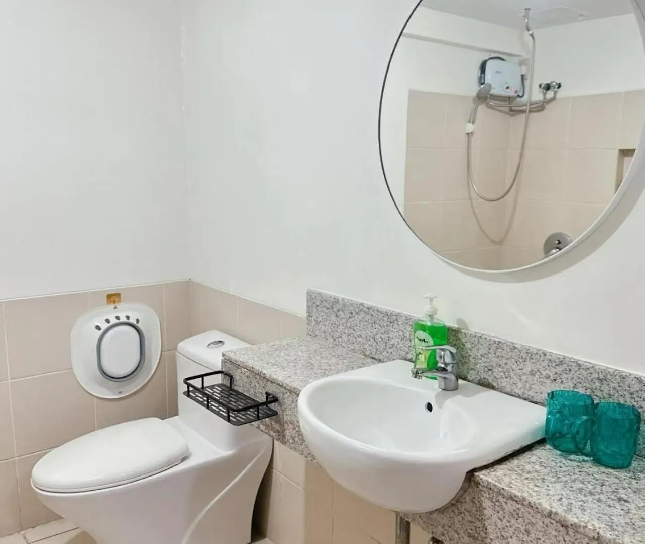 Tan Condo Las Piñas Ξενοδοχείο ημιδιαμονής